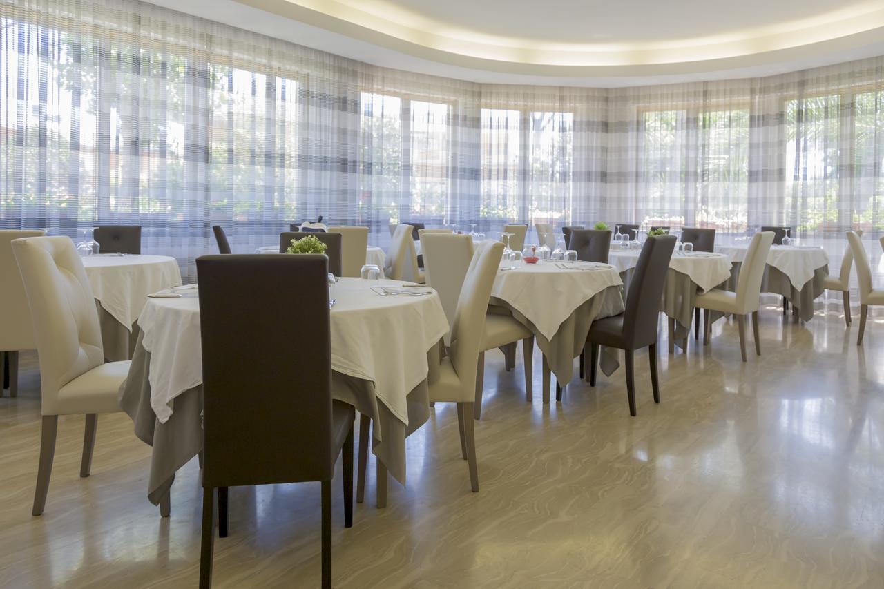 Hotel Kon Tiki Numana Kültér fotó